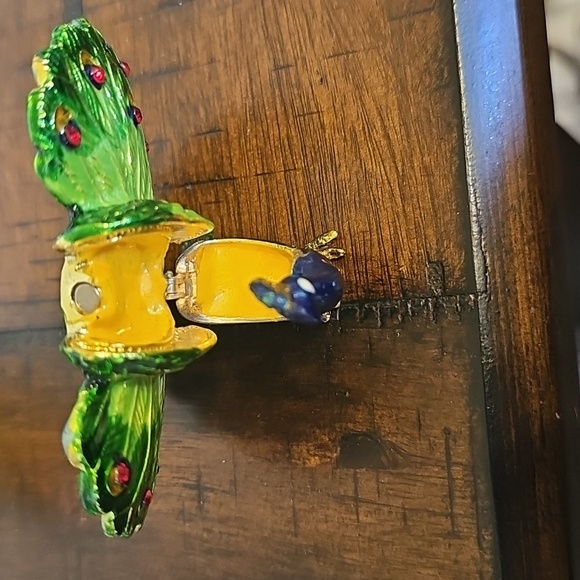 Colorful Vintage Peacock Figurine trinket - Picture 2 of 8